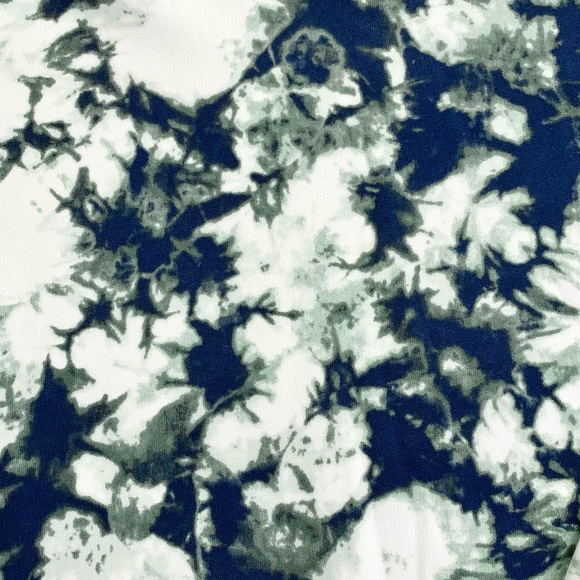 Mens Tie Dye Pullover Hoodie White Blue Green No Boundaries Small 34-36 - Picture 4 of 5